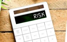 Entrepreneurs Guide How to Take Calculated Career Risks